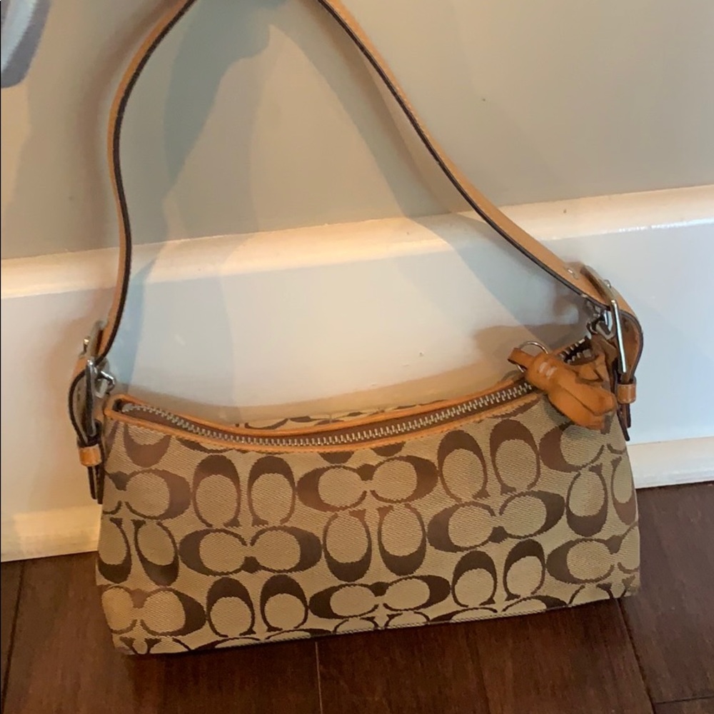 Coach purse.